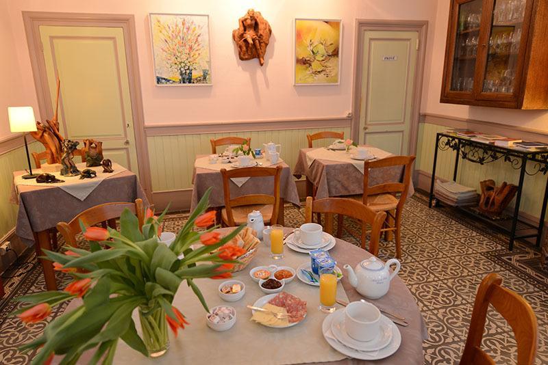 Hotel De La Ferte Шаньї Екстер'єр фото